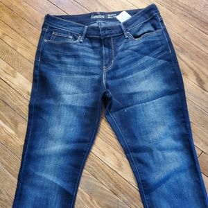 Purchased and never wore them.